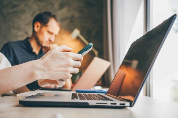 Quel sujet de conversation par sms avec sa femme ?