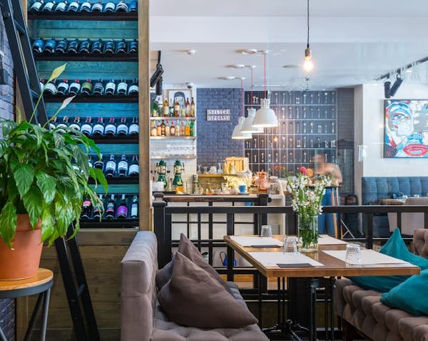 Choisissez le canapé parfait pour créer l'ambiance de votre restaurant